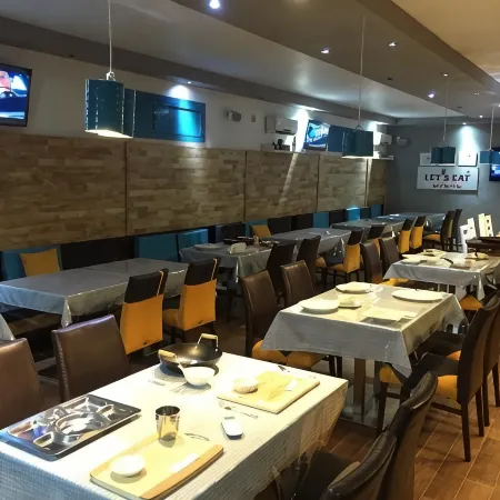Murex Plaza Hotel & Suites