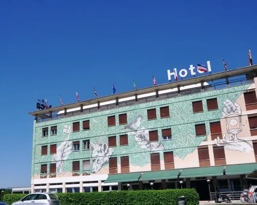 LH Hotel Arca Street Art Hotel a Spoleto
