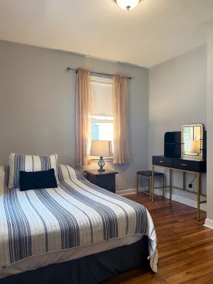 Quaint 2 bed in Champaign - 주방