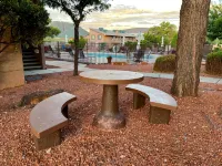 Sedona Cozy Condo with Pool, Walk to Restaurants, 4-Min to Hiking, Near Stores - Homestays