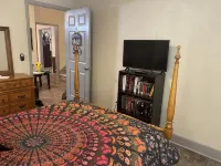 Cute Home in Downtown Florence - 4 BR, 2 BA, WiFi, Pet Friendly!