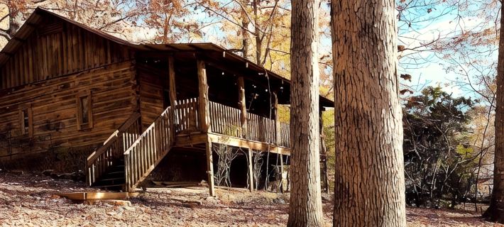 Cabin C at Smith Lake Alabama Cabin’s Hotels in Cullman County