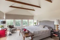 Architect Designed Wine Country View Home - Pool and Spa - Published in Magazine - 5 ดาว