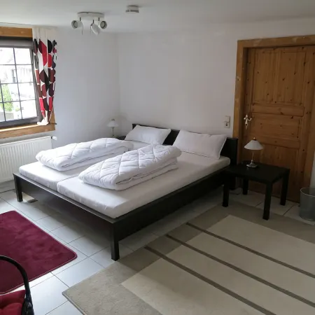 Sunny Half-Timbered Vacation Rental Near Frankfurt am Main Ξενοδοχεία στην πόλη Rodgau