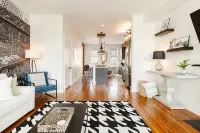 Queen City Penthouse - OTR - 3성급