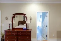 Pinehurst Vacation House w/ pool 9) beds