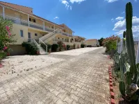 Leonidas Resort - balcony