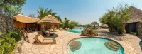 Mukambi Safari Lodge - Homestays