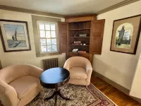 Charming 3-bedroom cottage with WiFi and AC in Hot Springs - Homestays