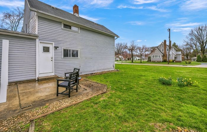 New! Renovated 1BR w/ King: Modern Comfort