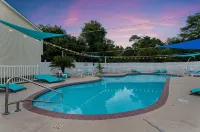 Affordable Gulfport Beach House – Sleeps 8, Walk to Beach & Casinos - 4-Star