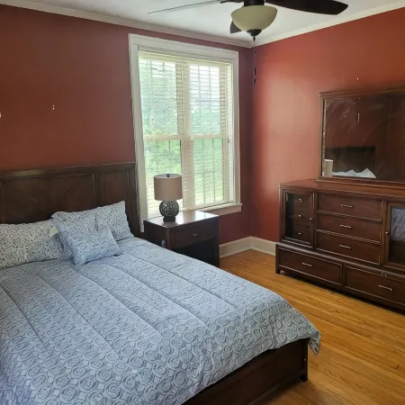 4. Spacious historic home in Lake Guntersville
