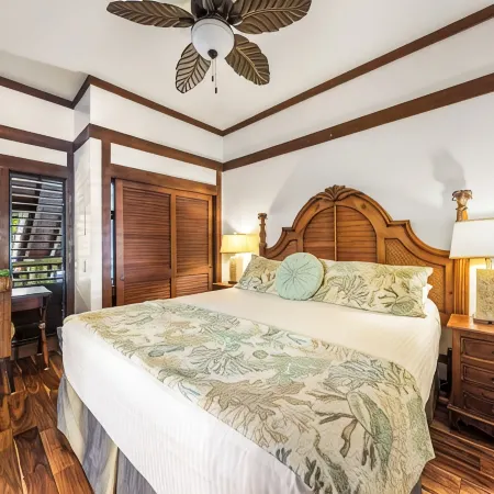 Kiahuna Plantation Ocean View with AC, REMODELED, 1 Bedroom, Sleeps 4