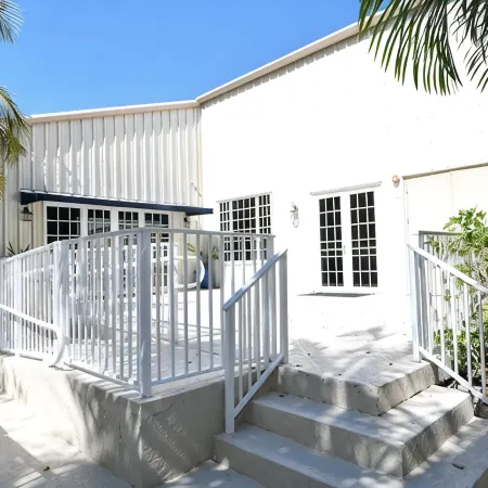 Brand New Listing!  Beautiful - Upscale newly remodeled Modern Tropical Oasis!