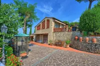 Poggiluglio by PosarelliVillas - Apartments