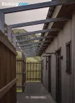 Black Beach Suites - parking