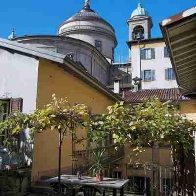 Casa Mario Lupo - Apartments and Rooms Hotel Exterior
