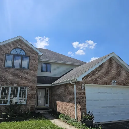 Big 5Br, 3.5BA Game Rm Prime Safe Location Mins to down Town Chicago