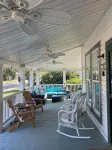 The Rose on Lakeside Mount Dora-Umatilla4 Bedrooms 2 1/2 bathrooms Sleeps 10 - Boutique