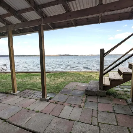 The Cape: Waterfront Home on Cayuga Lake