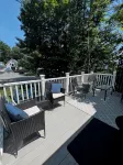 COZY,Newly renovated,West Shores ,short walk to Nasons Beach 🏖🏠 - 3-Star