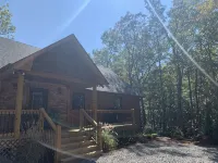 BUDDHA BLUE RIDGE TREES is a BRAND NEW custom 4/4 Close to town Find your ZEN... - Wifi