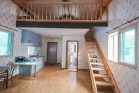 Asan Pisamoa Healing Center Pension - Kitchens