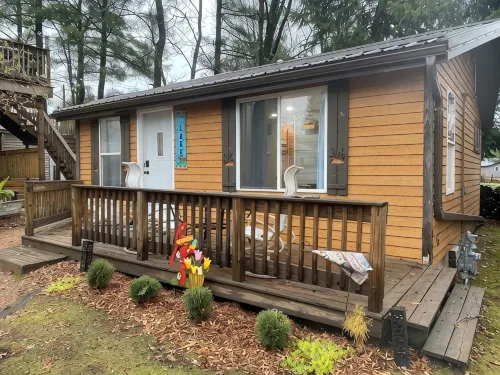 Cozy updated one bedroom cottage on shawano lake - 3-Star