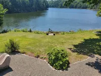 Great cabin on a tidal river, just minutes from Acadia National Park. - Alphydda