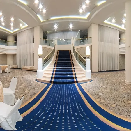 Holiday Inn RIYADH - OLAYA by IHG