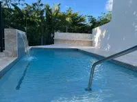 Red Flamboyan Guesthouse and Restaurant - Pools