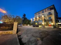 Hotel Al Castello - Pysäköinti