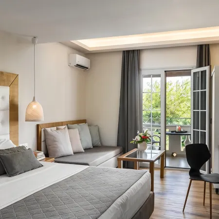 Akron Seascape Resort