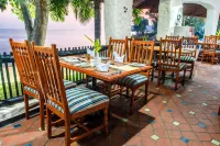 Caribbea Bay Resort - breakfast