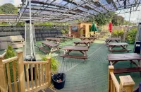 The White Swan, Yeadon - Inns