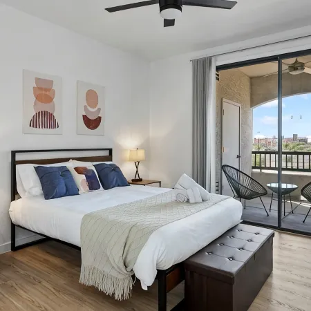 CozySuites at Glendale