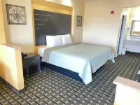 Homegate Inn & Suites West Memphis - parking