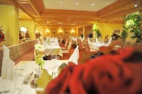 Thermal-Badhotel Kirchler - Mountain view