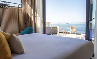 Deep Blu Boutique Hotel 썸네일