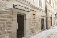 B&B Torre Canina Suite & Rooms Hotel dekat Santuario Parrocchia Madonna Di Fatima