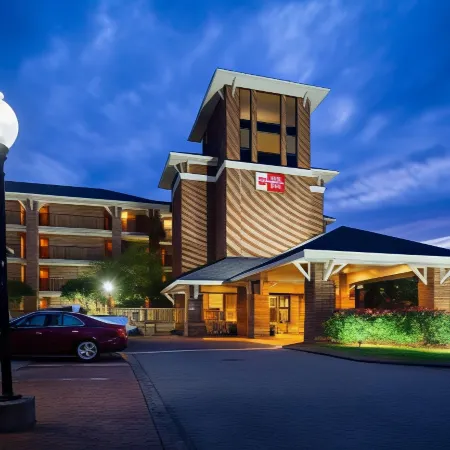 Best Western Plus Coastline Inn