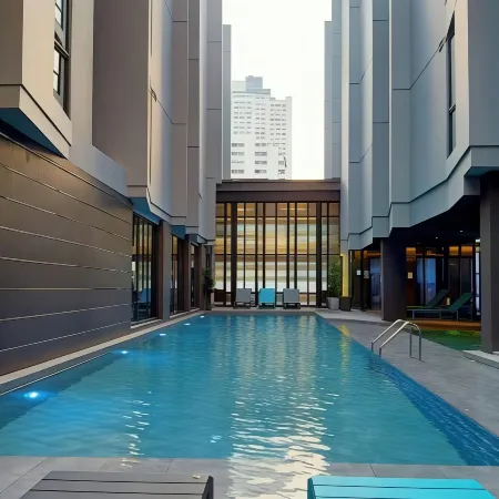 The Quarter Silom by UHG