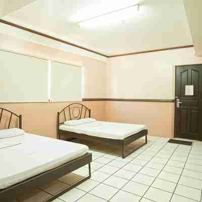 GV Hotel - Masbate Rooms