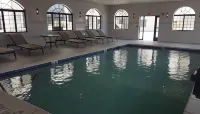 Staybridge Suites Dearborn MI Hoteles en Dearborn