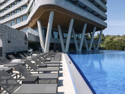 Hidden Cliff Hotel and Nature