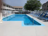 Travelodge by Wyndham Cape Cod Area فنادق في South Yarmouth