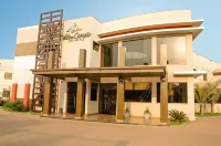 Vale Dos Carajas Hotel