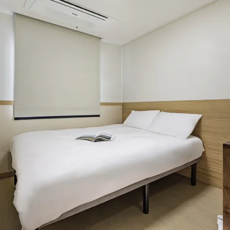 Five Hotel Jongno Отели рядом с достопримечательностью «Галерея «Топгоал Арт»»