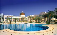 Taj Mahal Lucknow Hotels in Lucknow