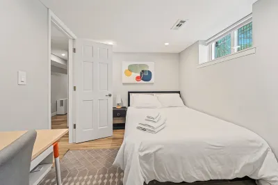 Charming 2Br Townhouse Condo in Heart of DC 마운트 베르톤 스퀘어-컨벤션 센터 호텔